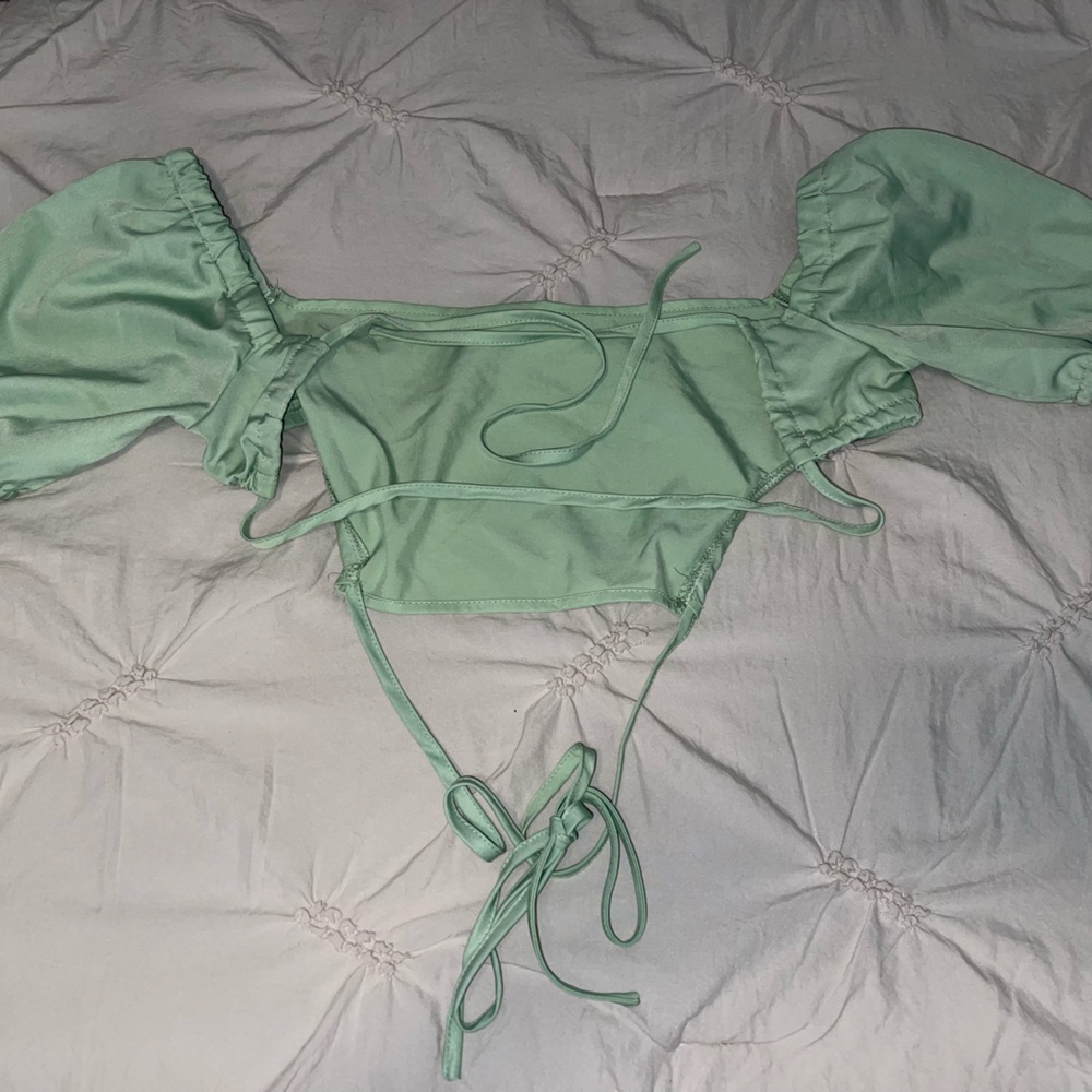 Top - Picture 2 of 2